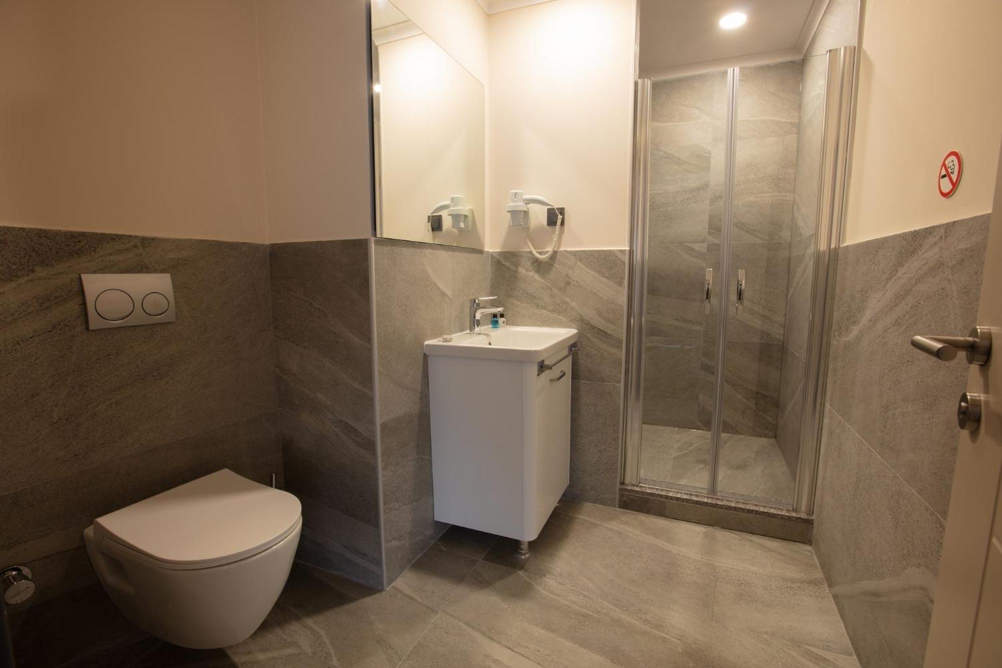 Valent Otel Business Akcay  Δωμάτιο φωτογραφία